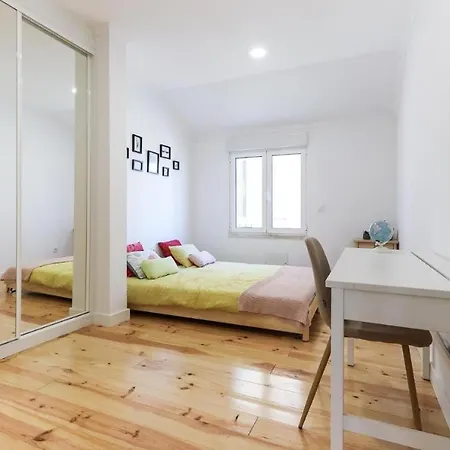 Campo De Ourique Duplex By Vosdomus شقة *