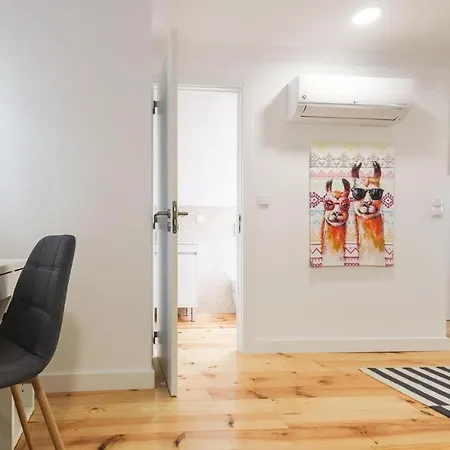 Campo De Ourique Duplex By Vosdomus شقة